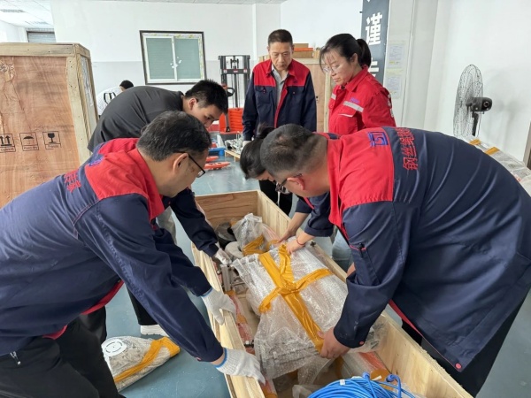 破暑前行，全員沖刺，鑄就泰斯特新速度！